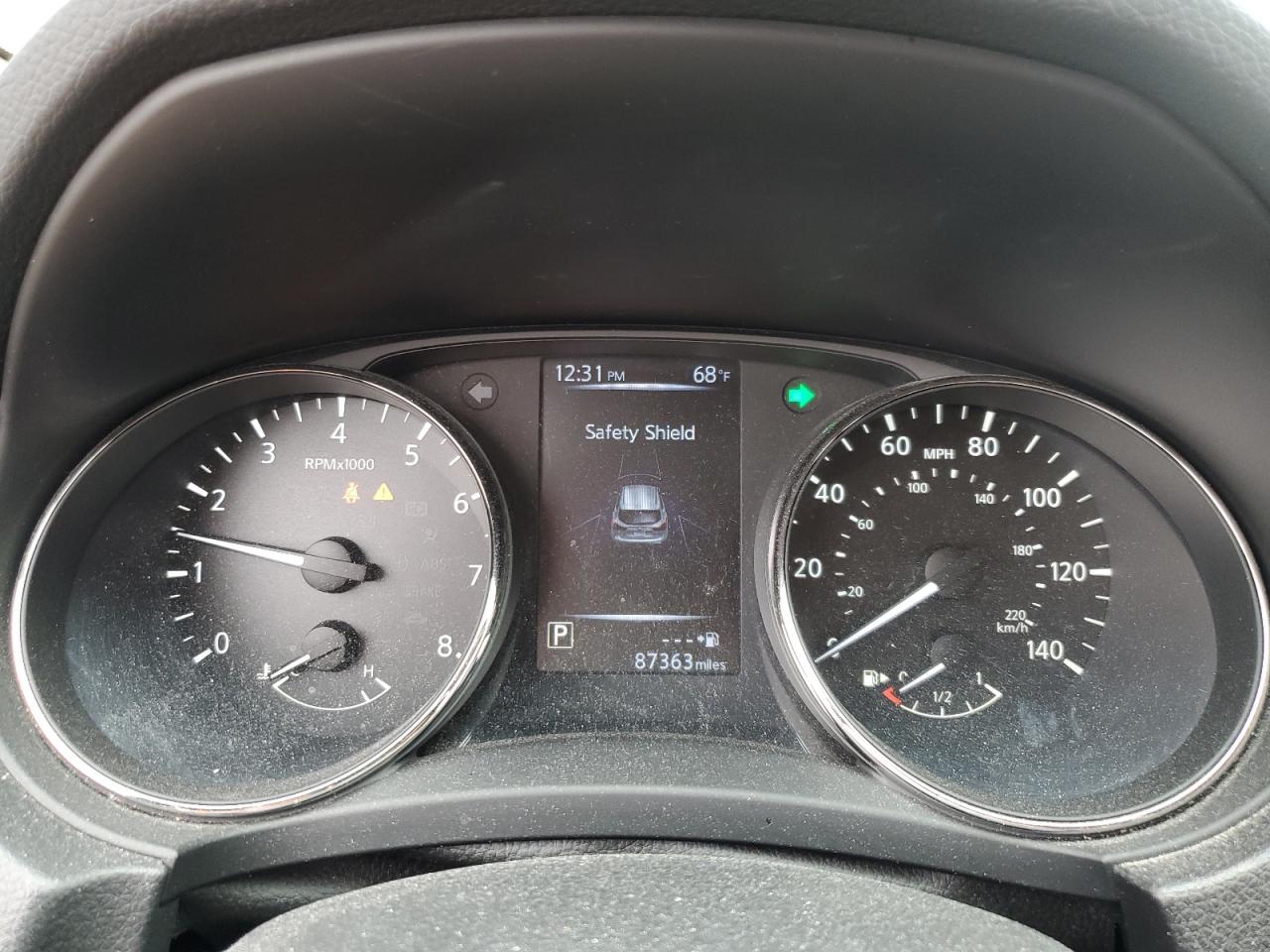 NISSAN ROGUE SPORT S