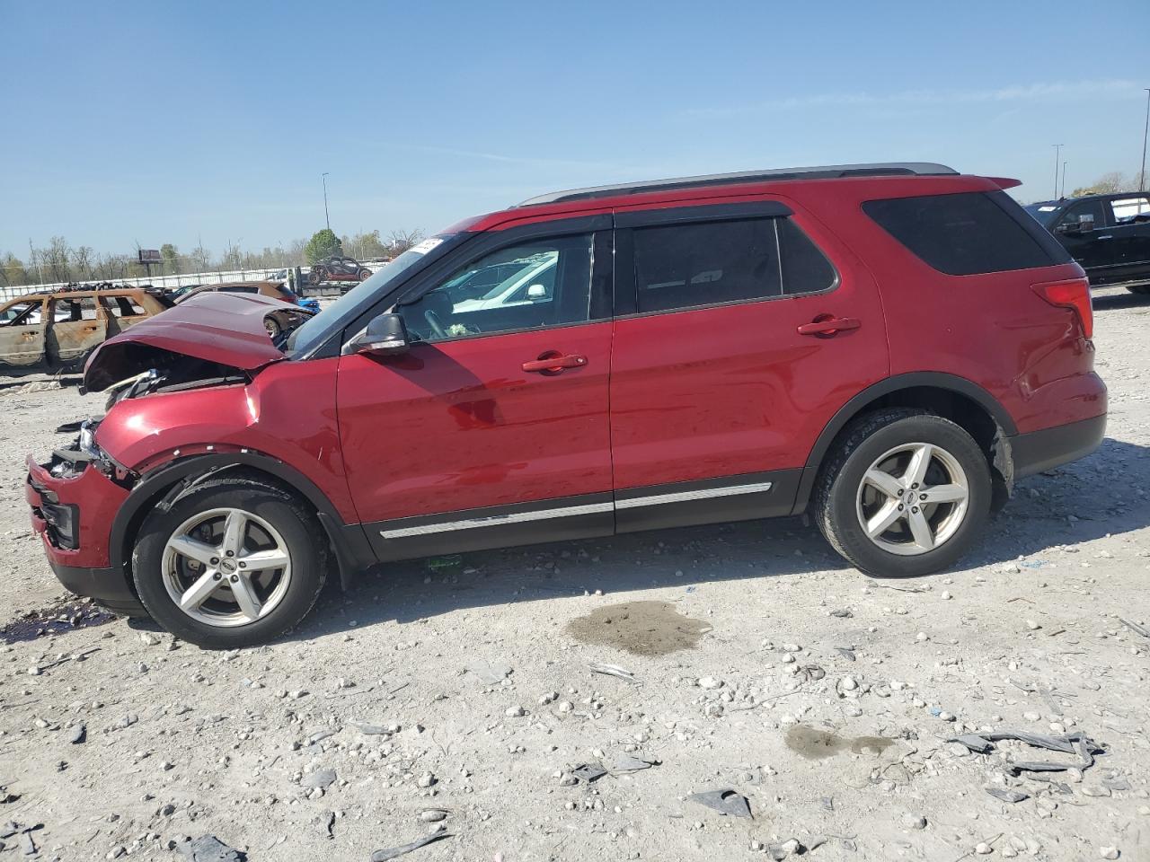 FORD EXPLORER 2017