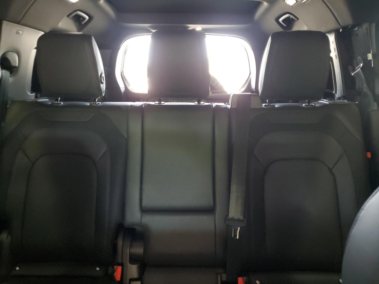 LAND ROVER DEFENDER 130 OUTBOUND