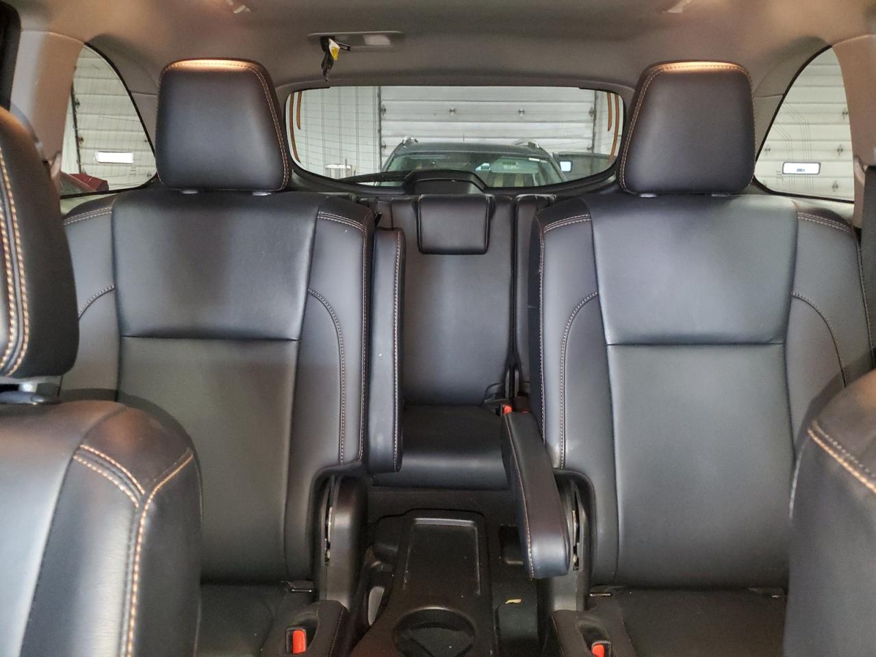 TOYOTA HIGHLANDER SE