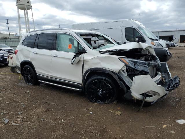 2017 HONDA PILOT TOUR - 5FNYF6H92HB010999