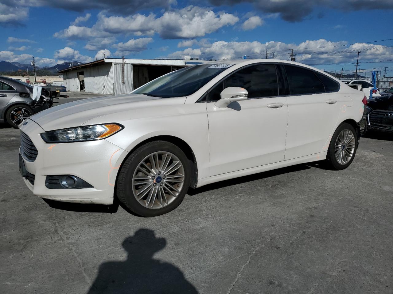 FORD FUSION SE