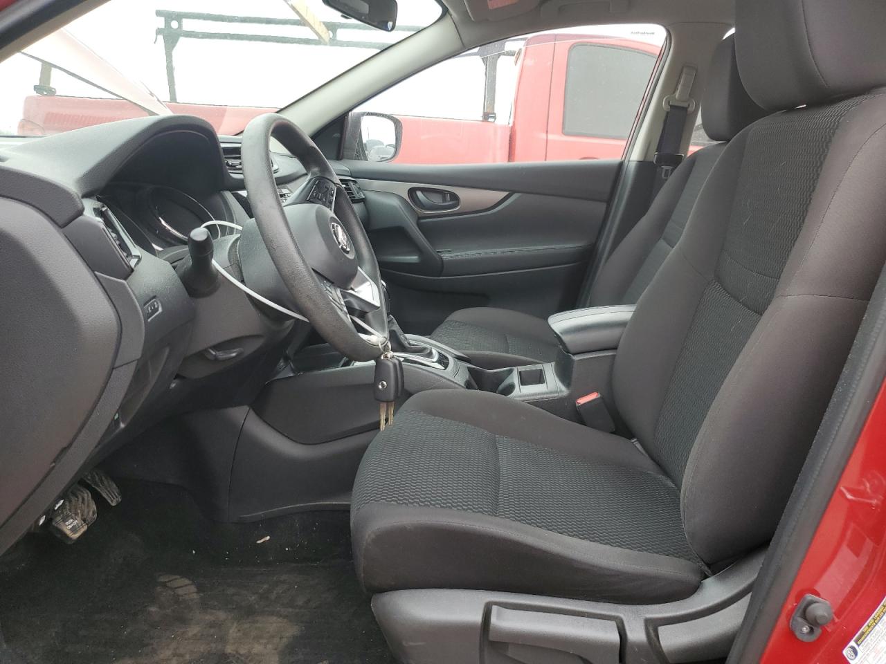 NISSAN ROGUE SPORT S