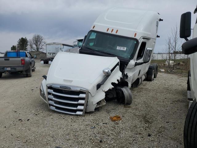 FREIGHTLINER CASCADIA 1 2018 white  diesel 3AKJHHDR3JSJV1383 photo #3