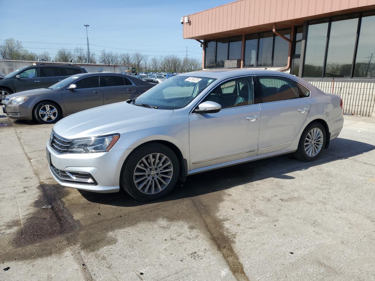 VOLKSWAGEN PASSAT SE