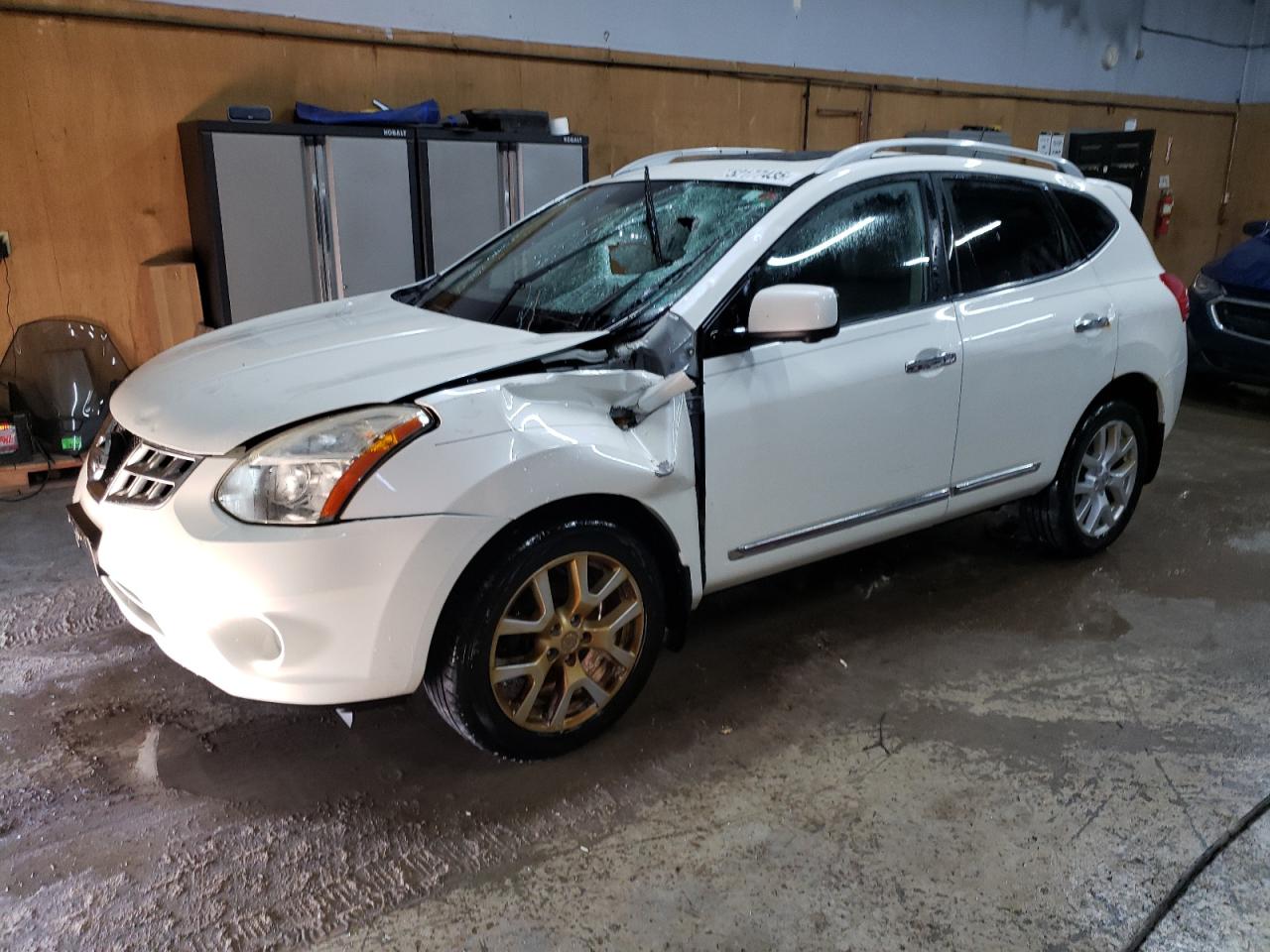 NISSAN ROGUE S