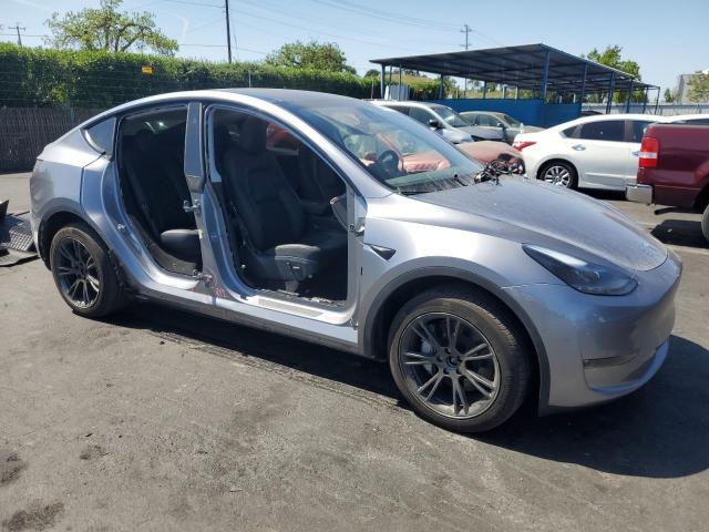2024 TESLA MODEL Y - 7SAYGDEE7RA300580