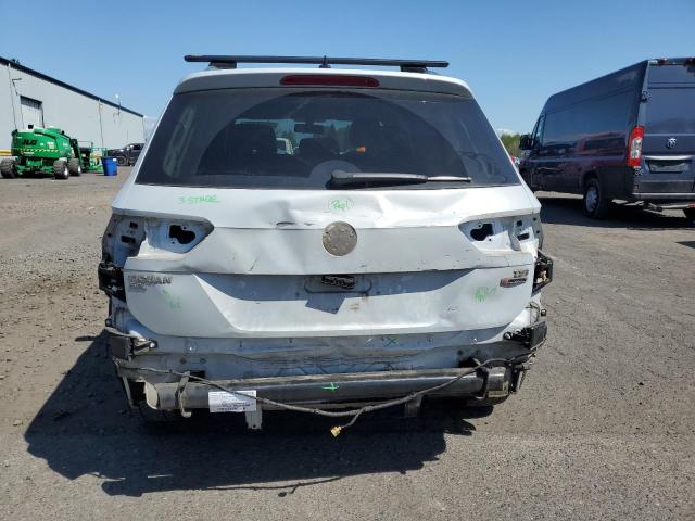 2018 VOLKSWAGEN TIGUAN SE - 3VV2B7AX5JM009798