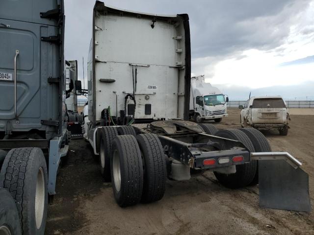 KENWORTH T680 2019 white  diesel 1XKYDP9X8KJ239619 photo #4