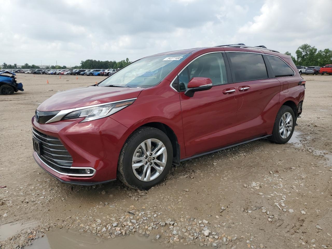 TOYOTA SIENNA LIMITED