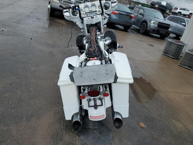 2008 HARLEY-DAVIDSON FLHX 1HD1KB4188Y624170