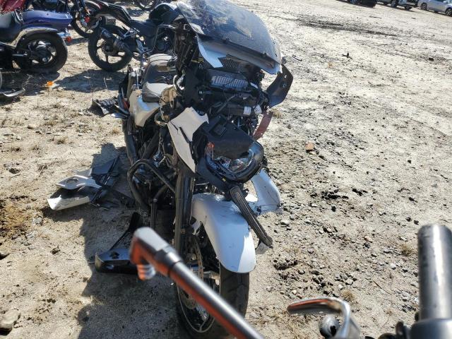 2024 HARLEY-DAVIDSON FLHX - 1HD1KB711RB624611