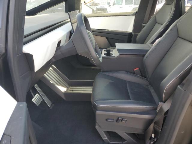 2024 TESLA CYBERTRUCK 7G2CEHED7RA003303