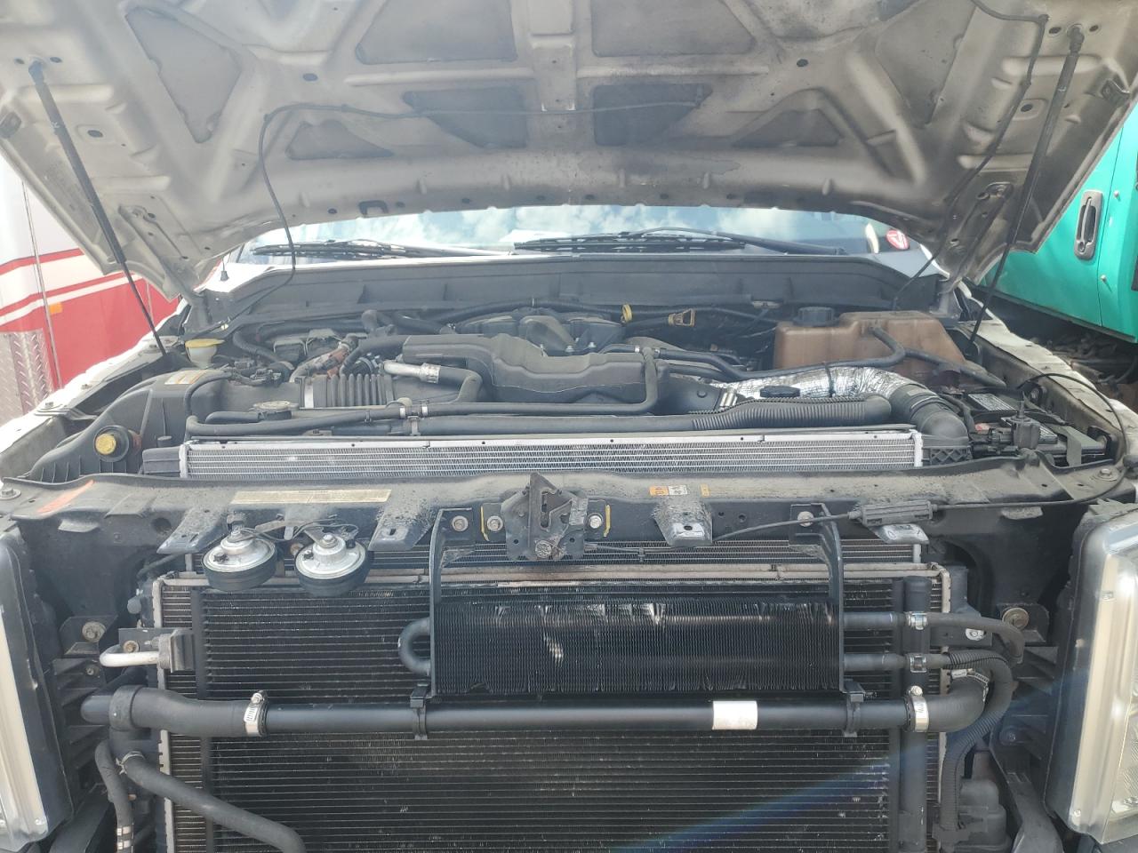 FORD F-550 SUPER DUTY