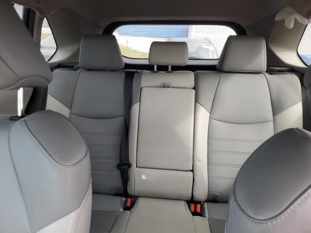 2020 TOYOTA RAV4 XLE P 2T3A1RFV2LC068178