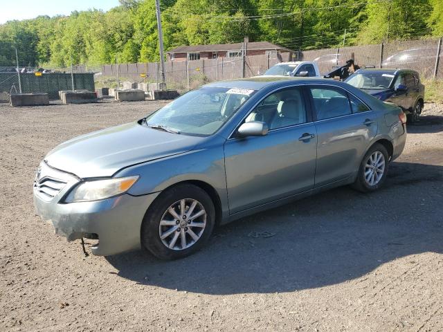 TOYOTA CAMRY BASE