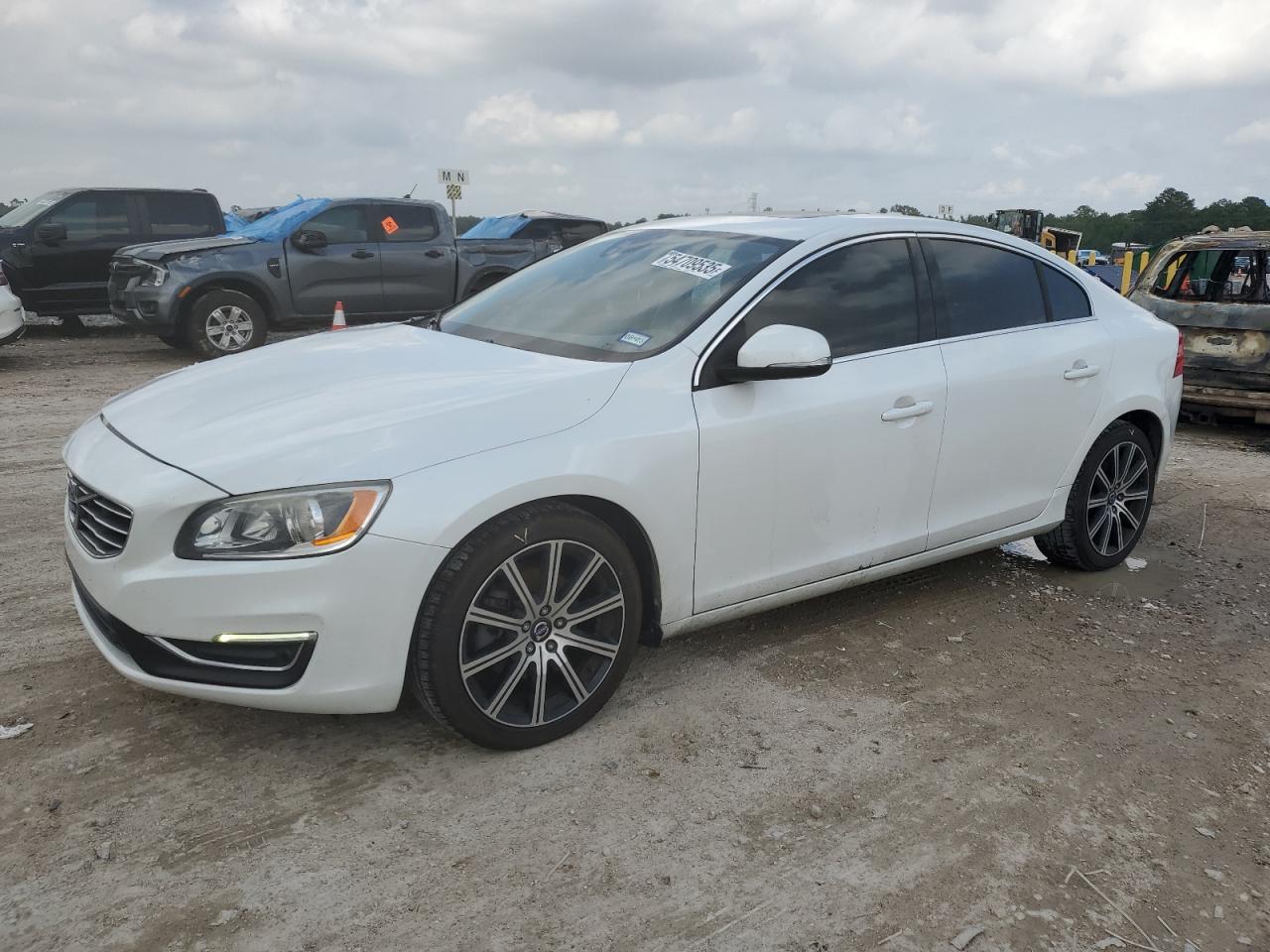 VOLVO S60 PREMIER
