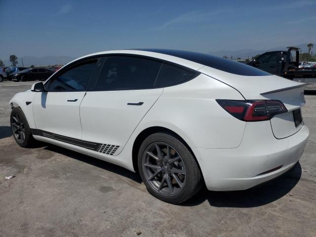 Vin: 5yj3e1ea3mf052137, lot: 52444125, tesla model 3 20212