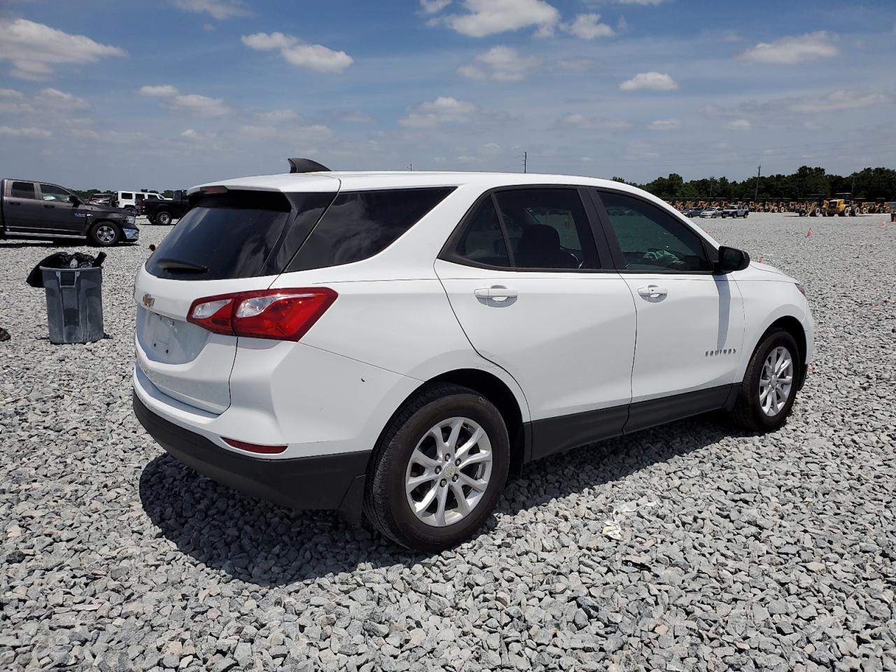 Chevrolet Equinox ls 2020