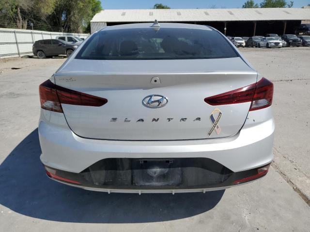 2019 HYUNDAI ELANTRA SE - KMHD84LF4KU772882
