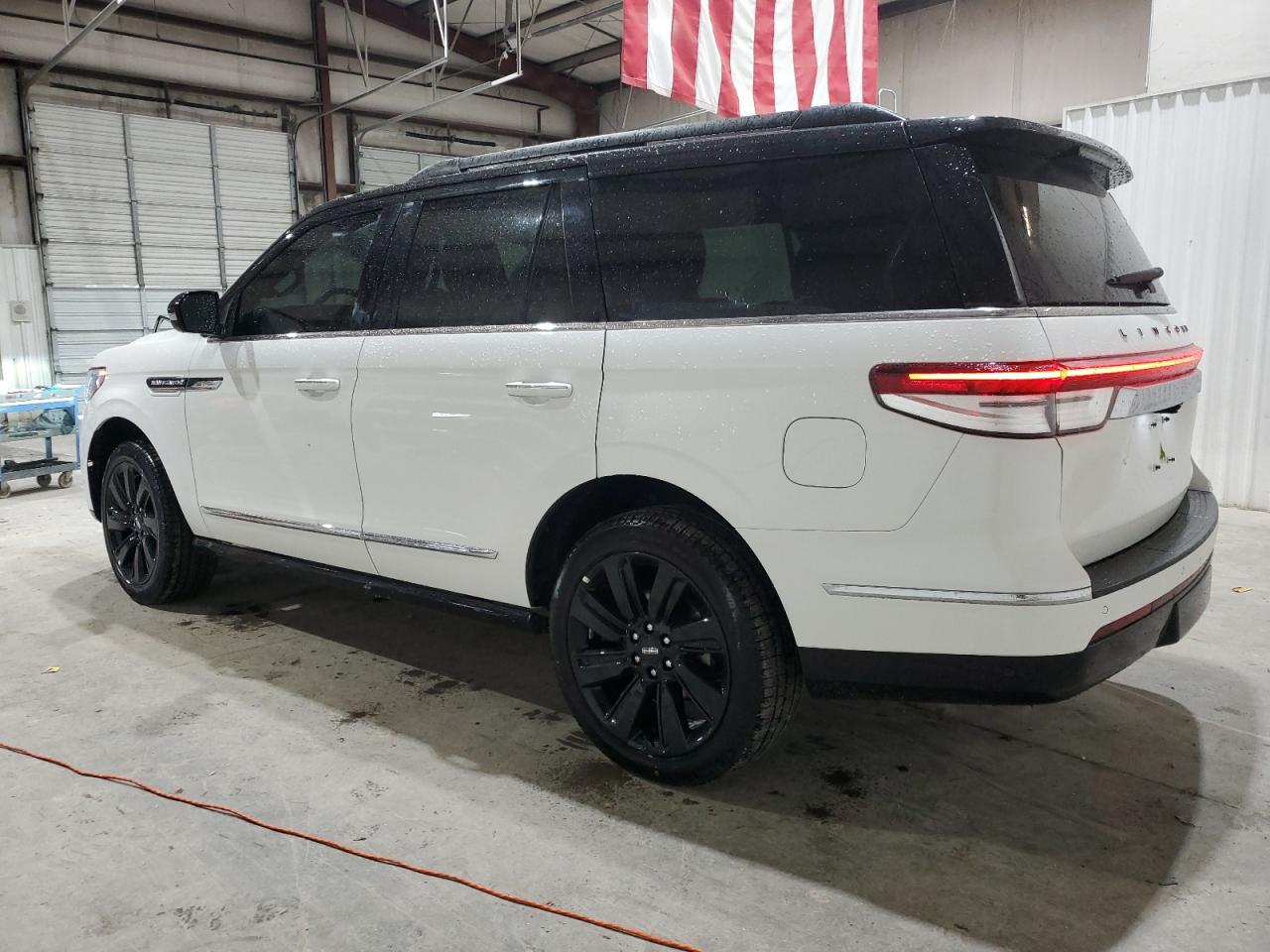 LINCOLN NAVIGATOR BLACK LABEL