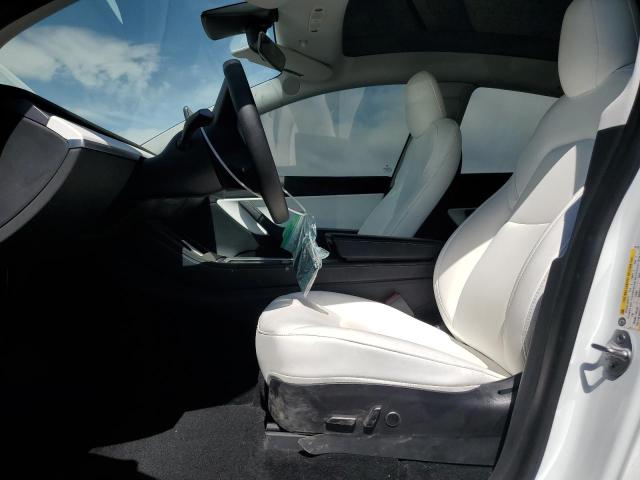 2021 TESLA MODEL Y 5YJYGDEE3MF197716