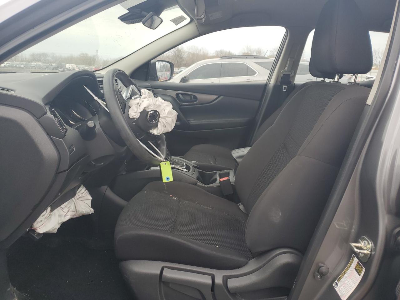 NISSAN ROGUE SPORT S