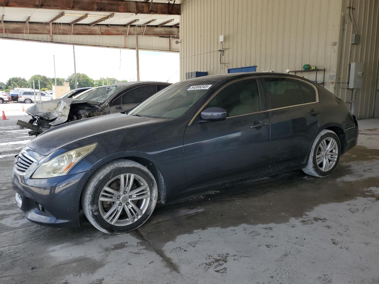 INFINITI G37 BASE