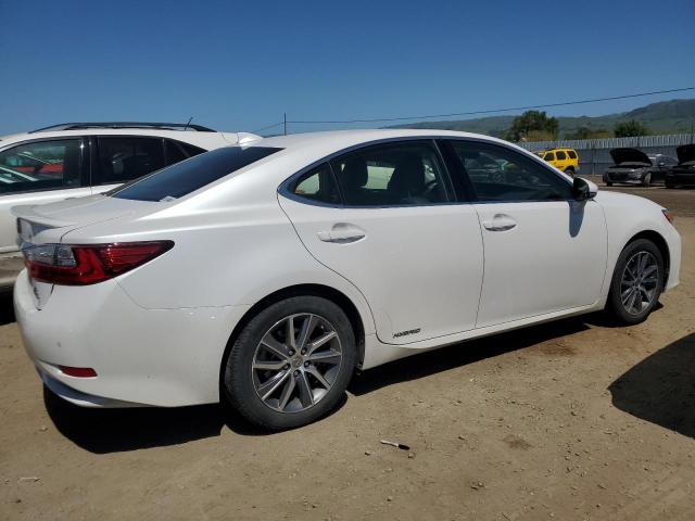 Vin: jthbw1gg0h2152231, lot: 52628775, lexus es300 300h 20173