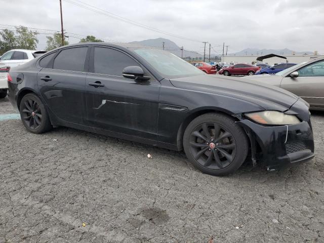 Vin: sajbd4bn1hcy32312, lot: 53319825, jaguar xf premium 20174