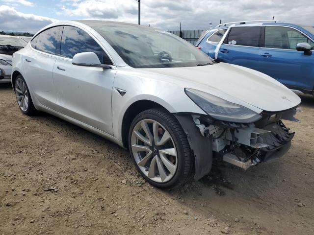 Vin: 5yj3e1eb2kf418627, lot: 53754485, tesla model 3 20194