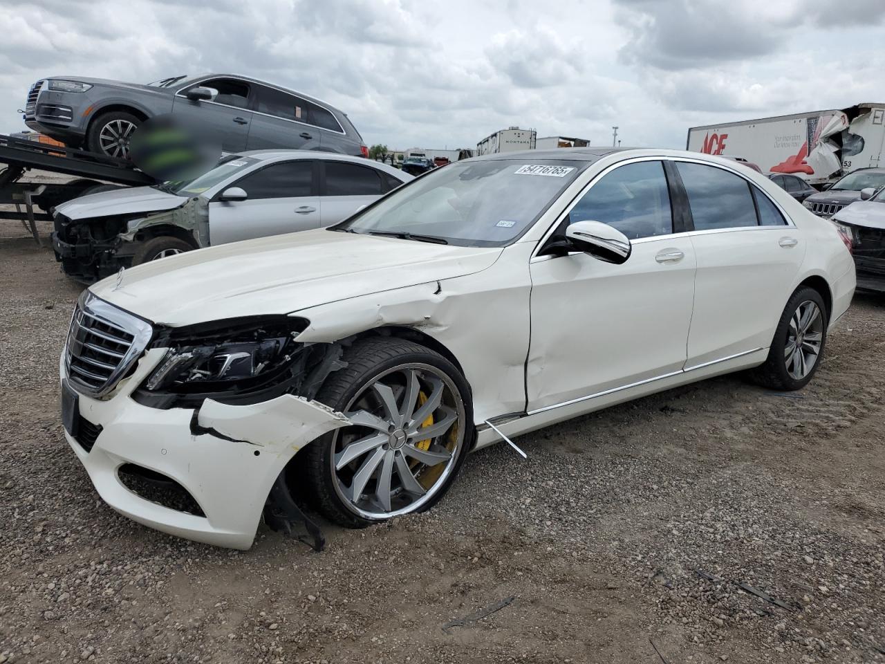 MERCEDES-BENZ S-CLASS 550