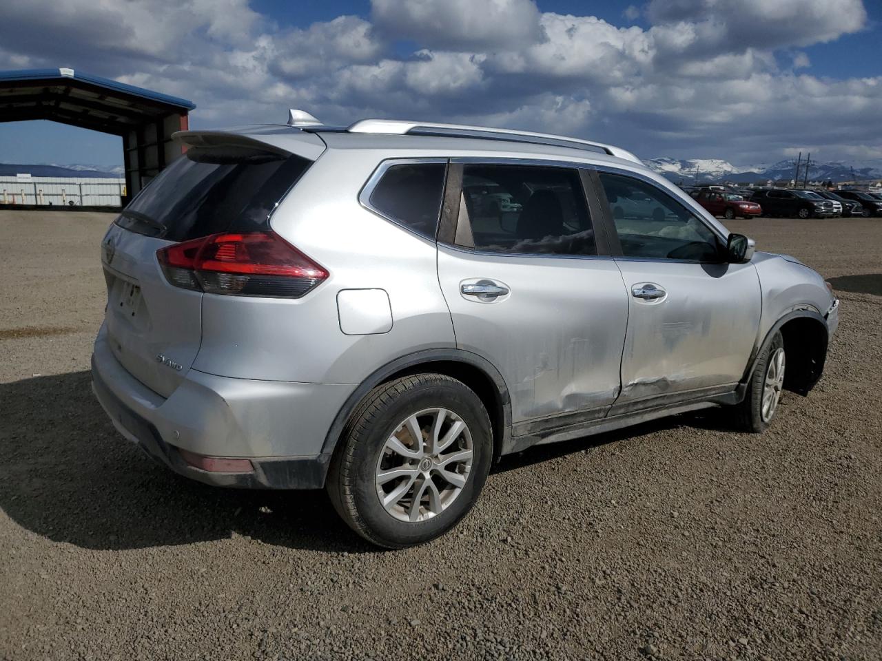 Nissan Rogue s 2019