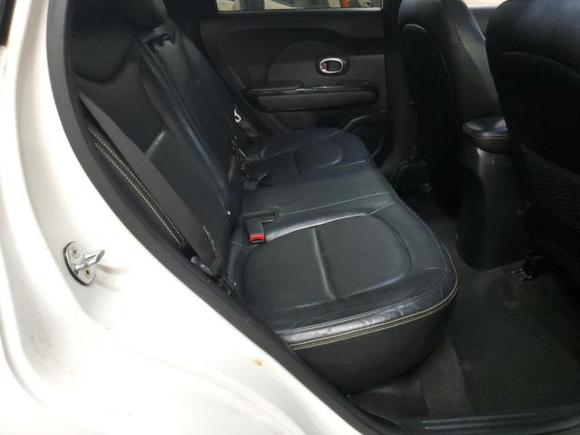 2015 KIA SOUL + - KNDJP3A56F7224689