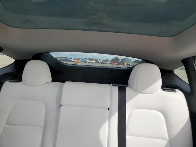 2024 TESLA MODEL Y 7SAYGDED7RF201946