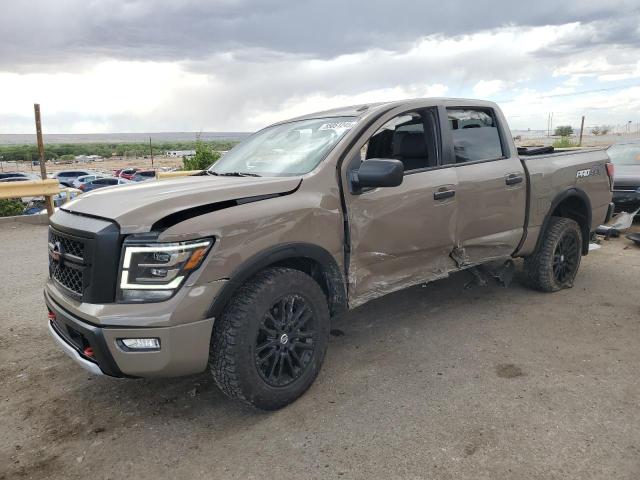 NISSAN TITAN SV