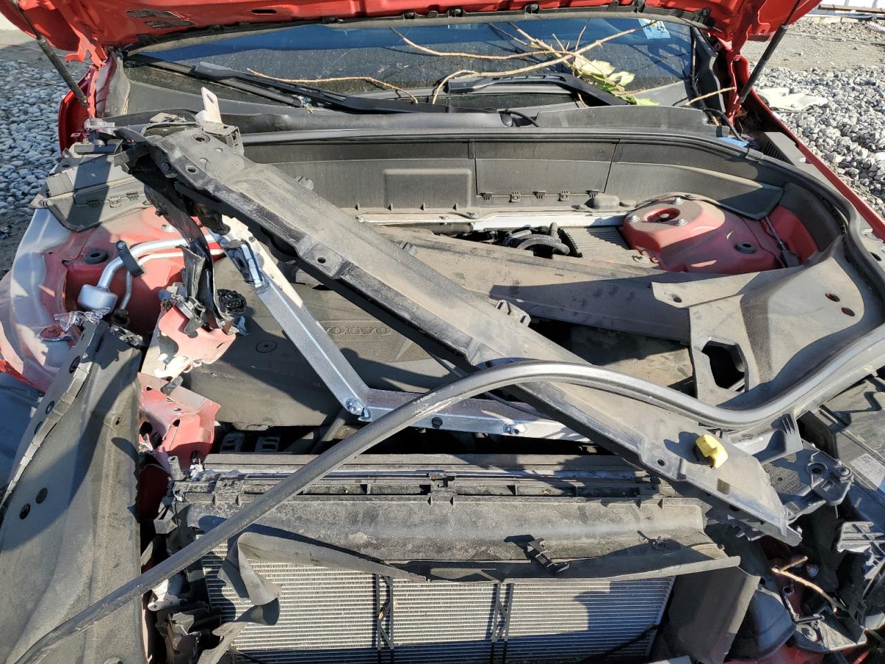 VOLVO XC90 T6 R-DESIGN