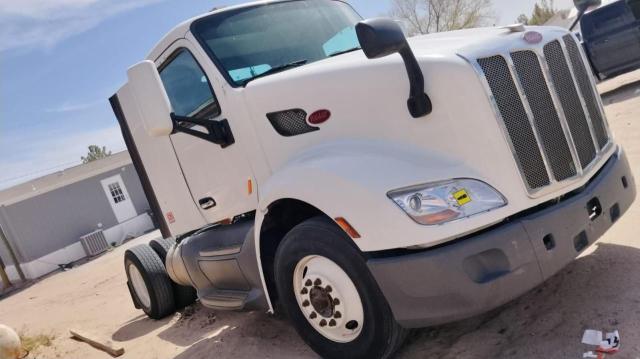 PETERBILT 579 2015 white tractor diesel 1XPBA48X4FD286322 photo #1