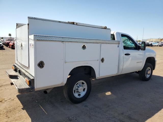 CHEVROLET SILVERADO 2009 white pickup gas 1GBHC44K79E116815 photo #4