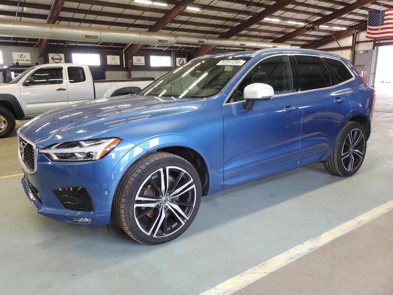 VOLVO XC60 T6 R-DESIGN