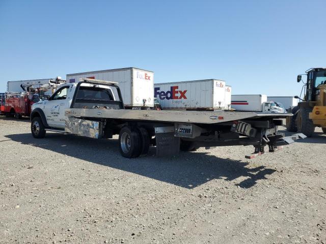 RAM 5500 2019 white  diesel 3C7WRMDL2KG537904 photo #3