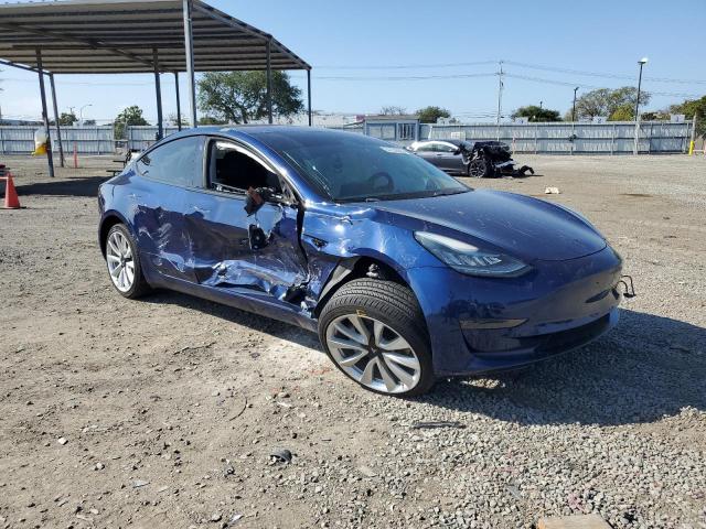 Vin: 5yj3e1ea7jf053013, lot: 54732655, tesla model 3 20184
