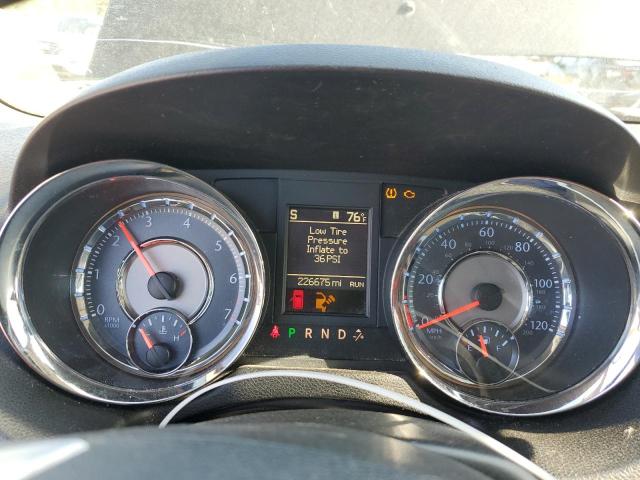 2015 CHRYSLER TOWN & COU - 2C4RC1BG8FR571491
