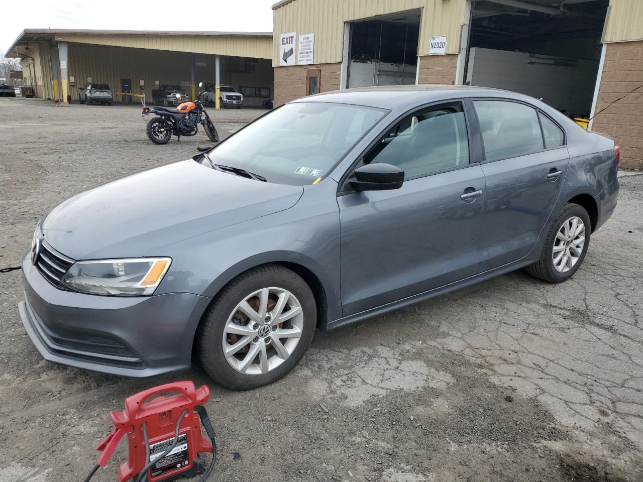 VOLKSWAGEN JETTA SE
