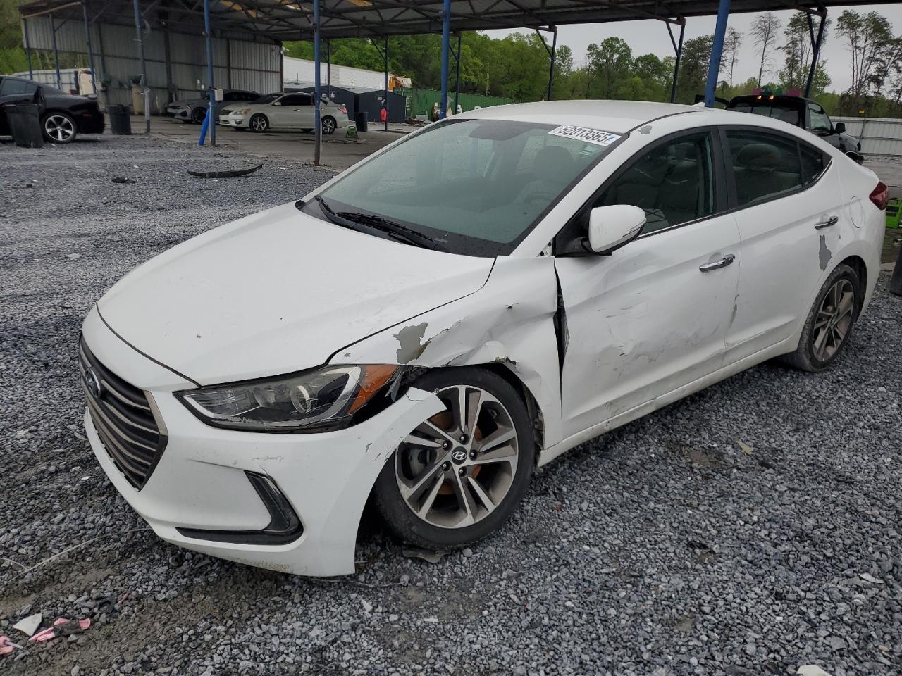 HYUNDAI ELANTRA SE