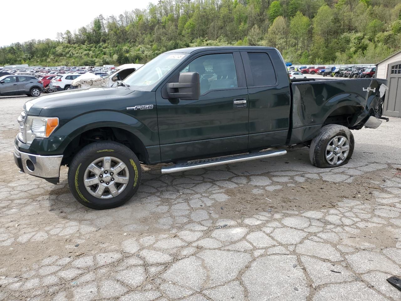 FORD F-150 SUPER CAB