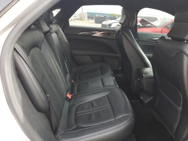 2017 LINCOLN MKZ RESERV - 3LN6L5E97HR638615