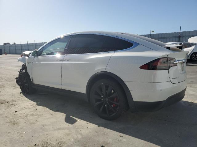 Vin: 5yjxcbe43gf007405, lot: 51544735, tesla model x 20162
