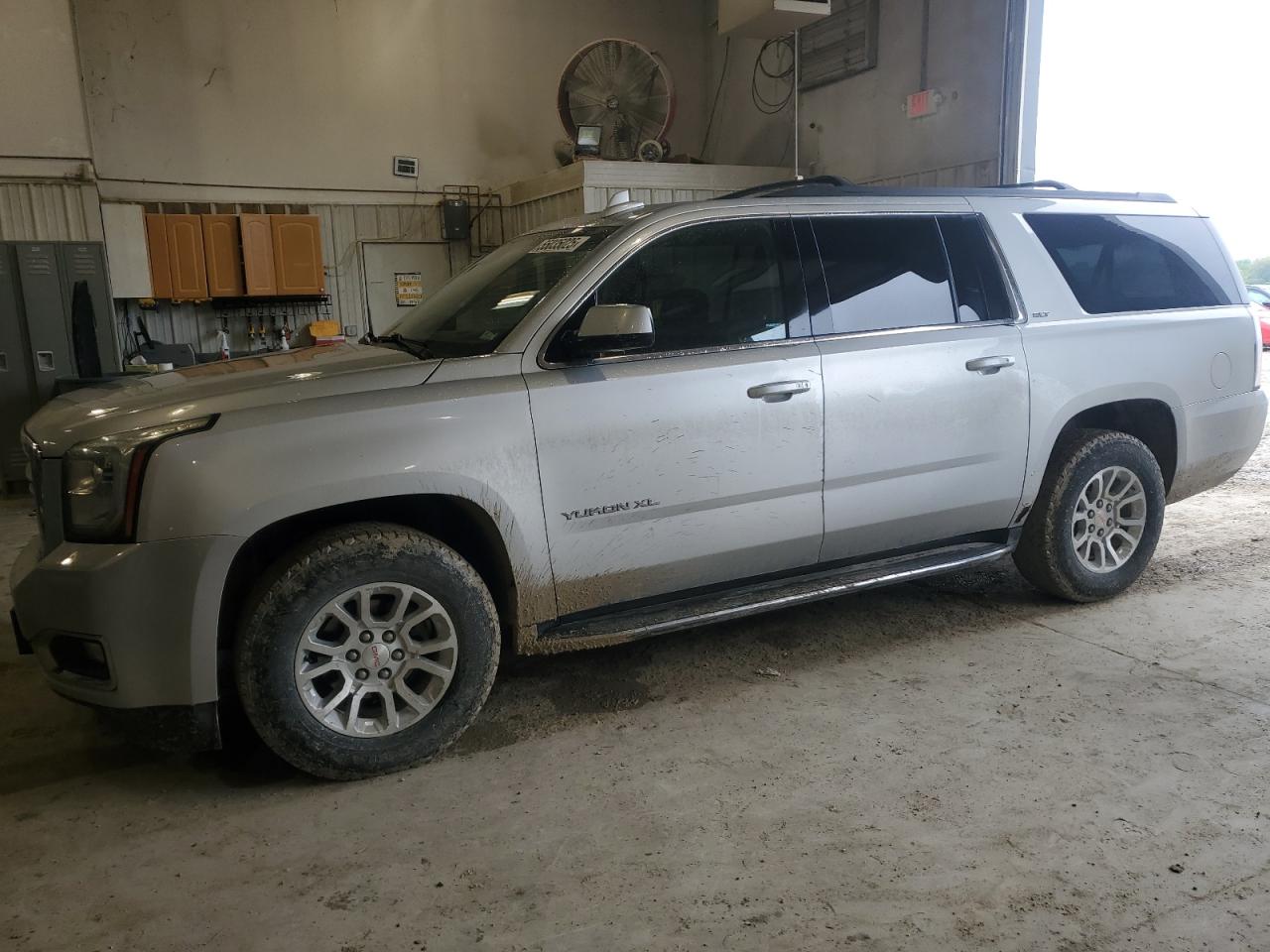 GMC YUKON K1500 SLT