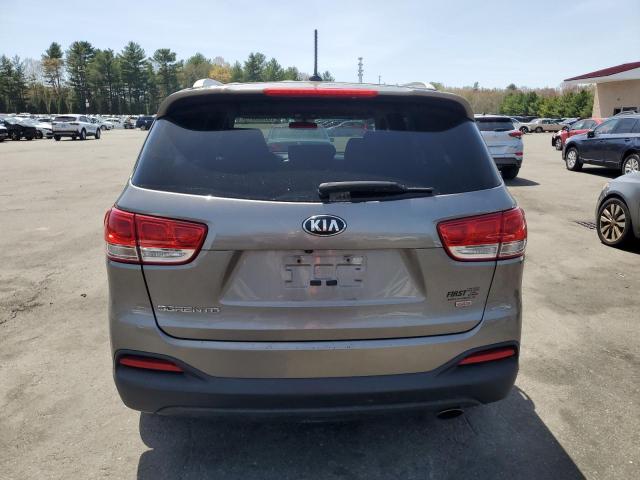 2016 KIA SORENTO LX - 5XYPG4A34GG174524